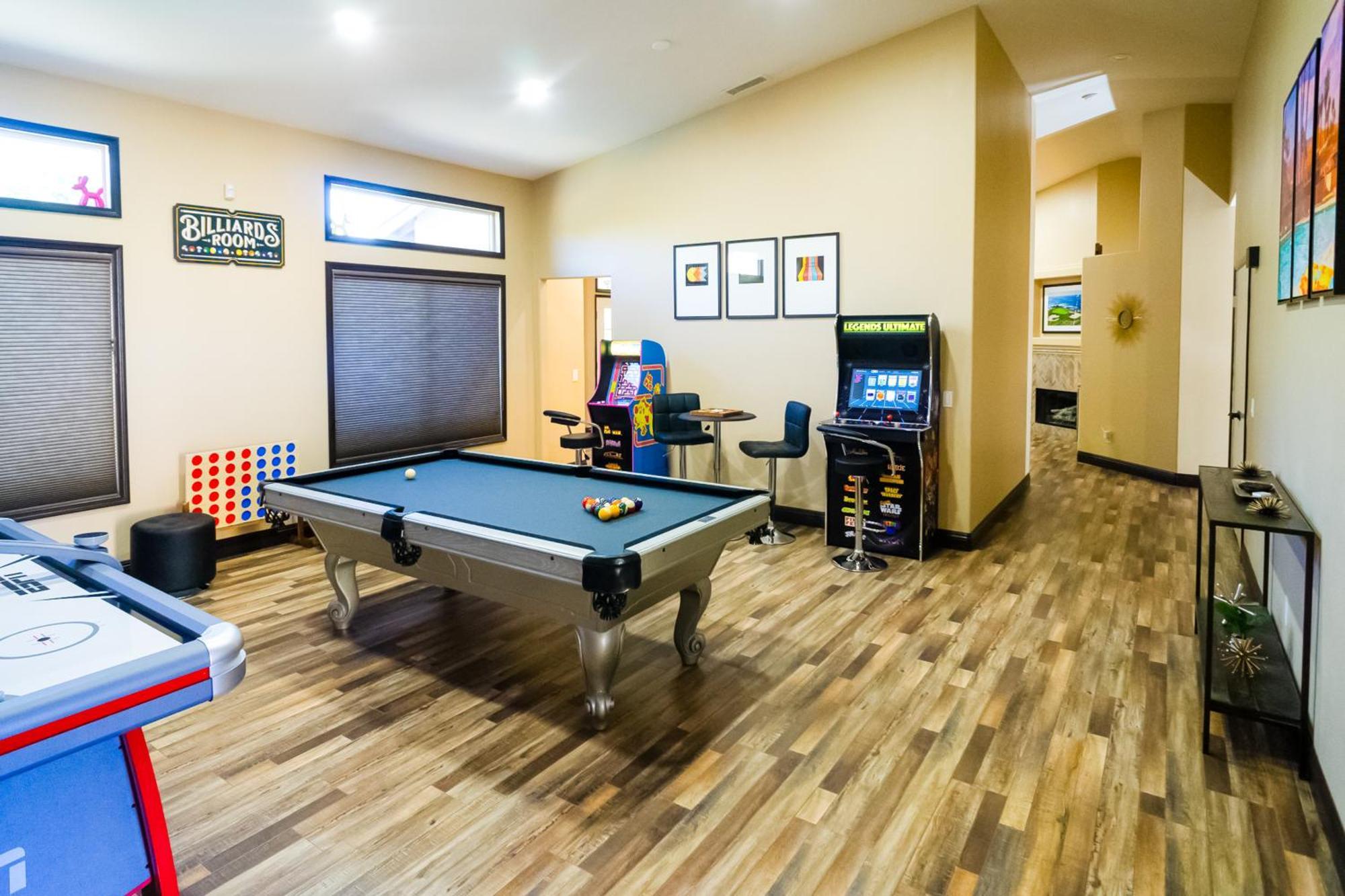 New Everything With Game Room Palm Desert Exterior photo